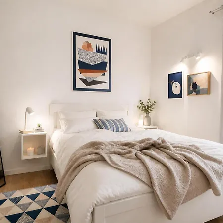 Elegance With Terrace- Ac- Ultra Wi-fi * Triest