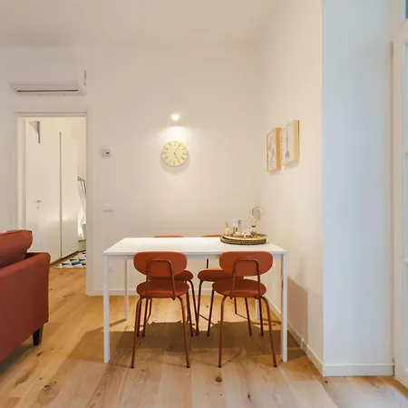 Apartment Elegance With Terrace- Ac- Ultra Wi-fi Triest
